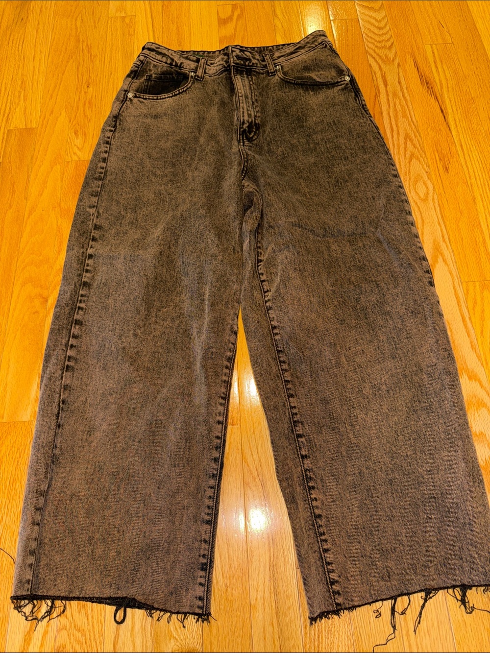 wild fable Washed Wide-Leg Women's Jeans with Frayed Hem